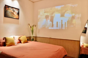 Heart Of Hoan Kiem RARE 4BR large cozy private house center max 17pax FREE laundry